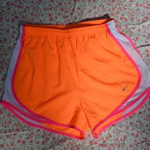 Nike Tempo Shorts Neon Orange Pink Small